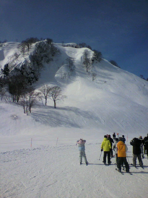 2011022012550000.jpg